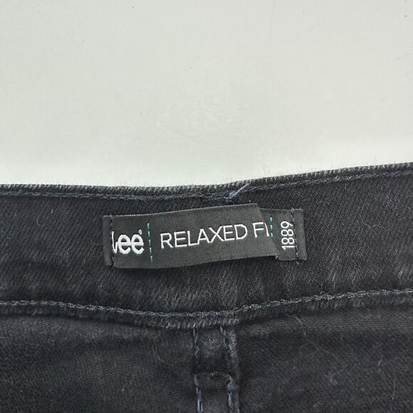 Lee Relaxed Fit Straight Women's size 8P Black Denim Jeans - Picture 3 of 5